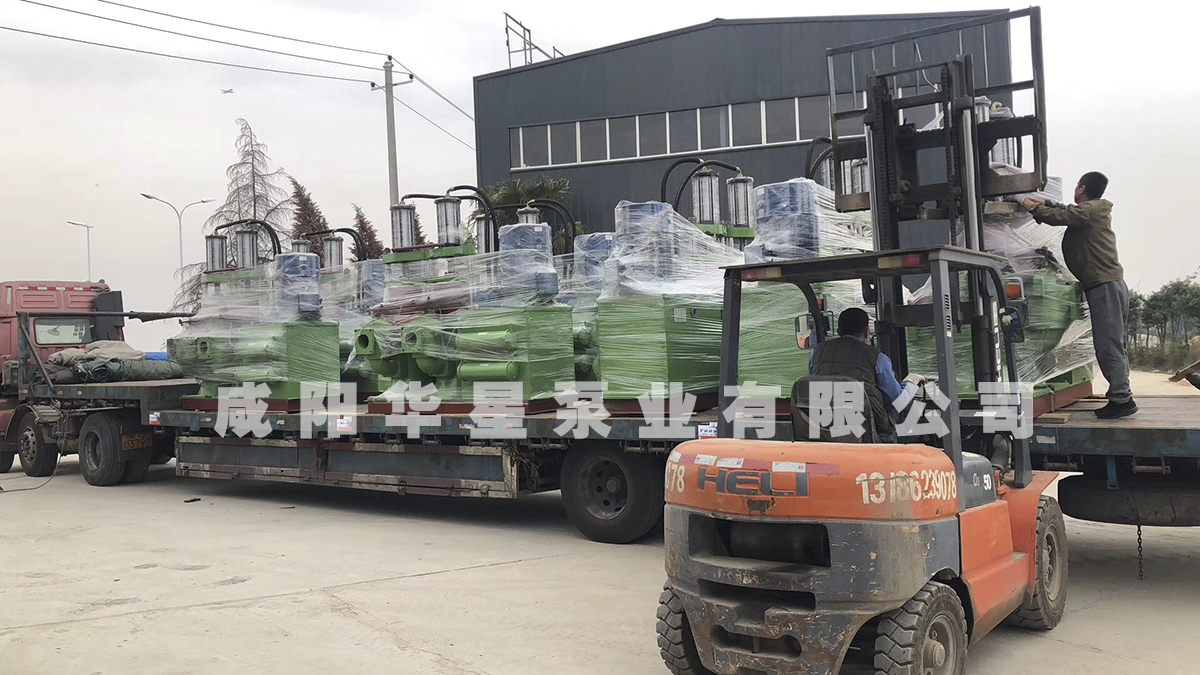 YB400陶瓷柱塞泵發(fā)貨2